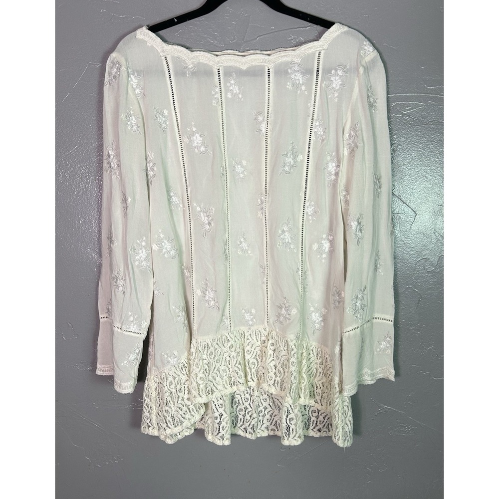 a white Sundance boho blouse feminine Vintage Inspired Size M Fairy Core Prairie